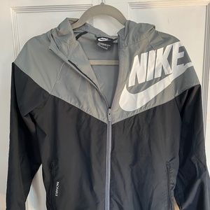 Nike Youth Windbreaker